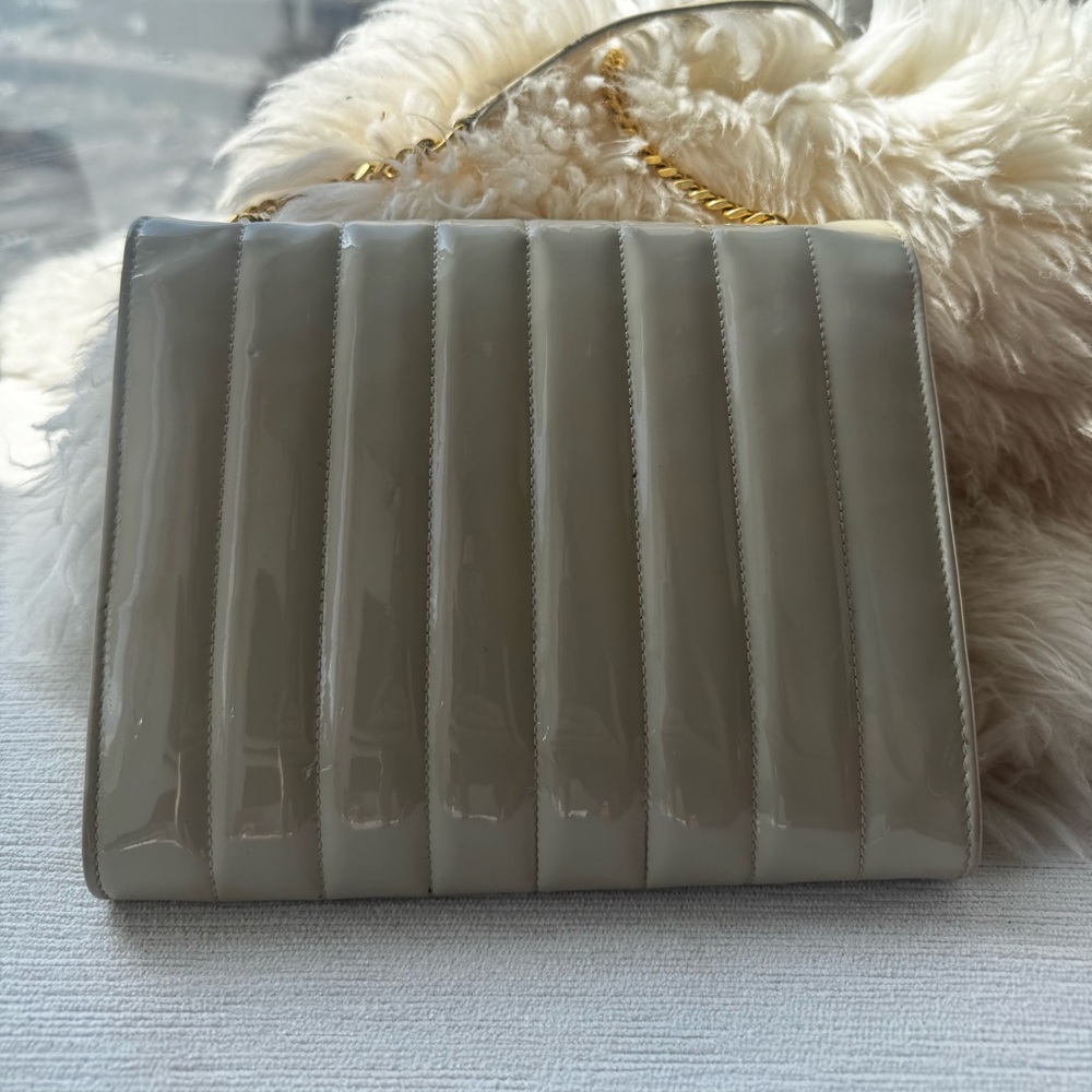 Yves Saint Laurent Glossy Cream Crossbody Bag - Picture 14 of 14